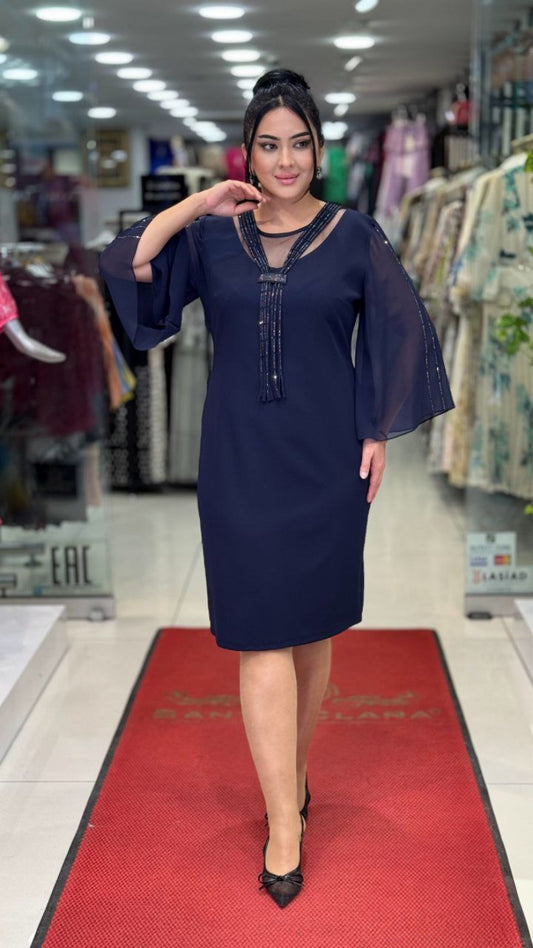 Knee-Length Dress – Modest & Elegant Everyday Wear