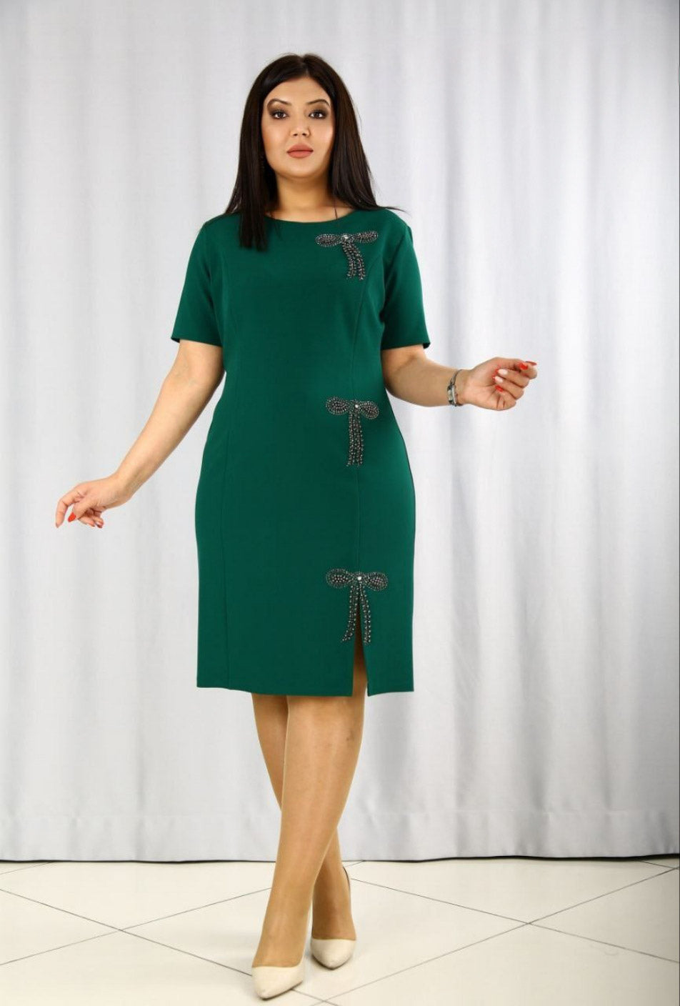 Elegant Bow Details and Knee Slit Dress