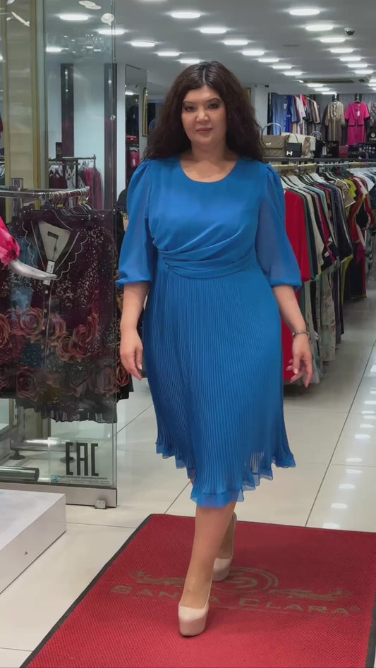 Blue Pleated Knee Dress – Classic & Trendy Style